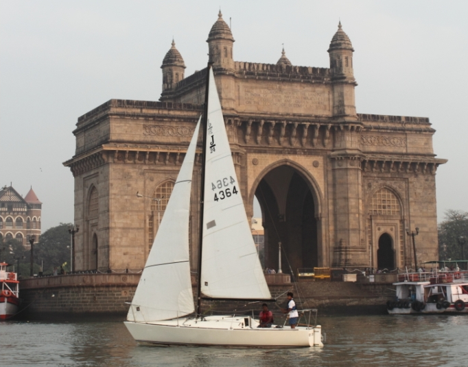 Sea Sailing in Mumbai