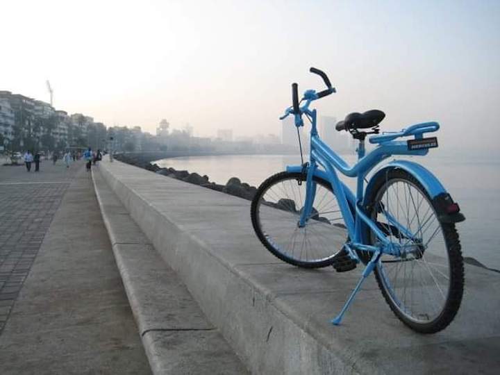 Cycle at Marine Drive